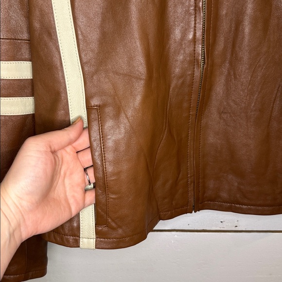 Wilson’s Leather Maxima Vintage Women’s Motorcycle Jacket - Picture 4 of 15